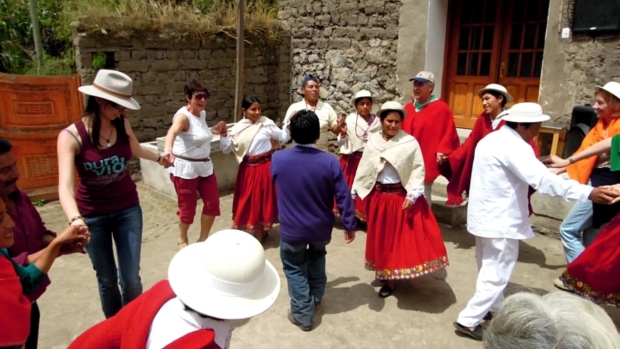 Volunteer Work in Alausi